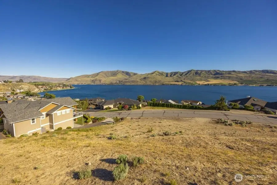 116 Apple Avenue #21, Chelan, WA 98816 - #2