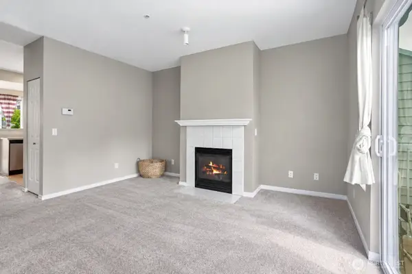 11890 NE 163rd Place #22-3, Bothell, WA 98011