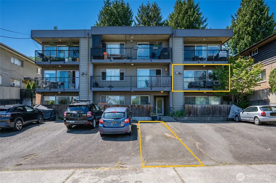 4219 Whitman Avenue N #4, Seattle, WA 98103 - #2