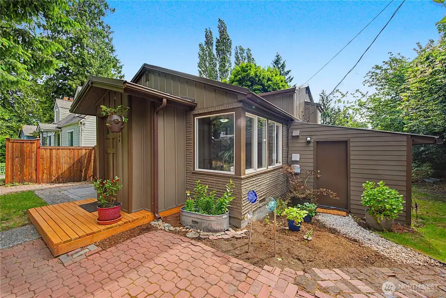 15504 11th Avenue Ne, Shoreline, WA 98155 - #2