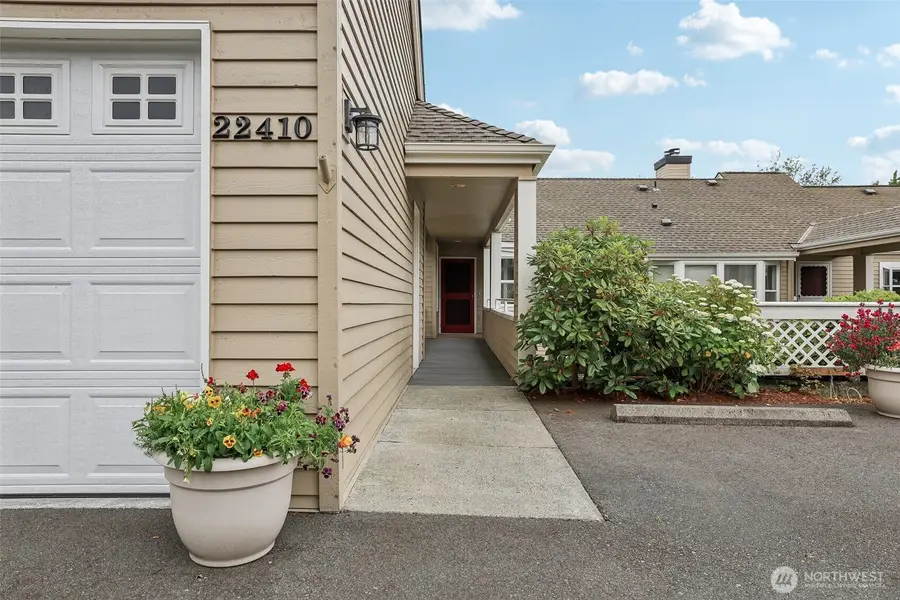 22410 SE 42nd Terrace #2224, Issaquah, WA 98029 - #2