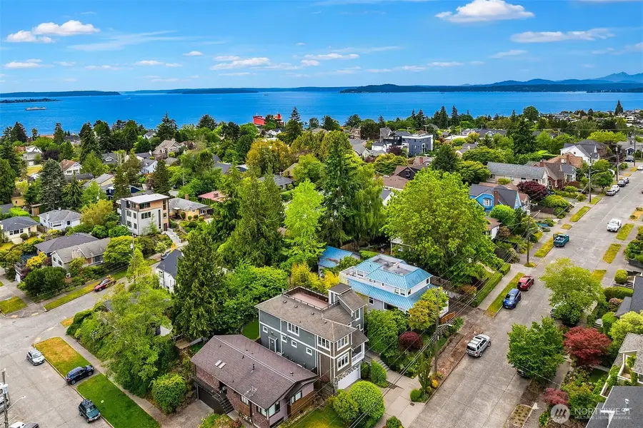 2607 W Newton Street, Seattle, WA 98199 - #2