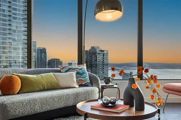 2510 6th Avenue #2504, Seattle, WA 98121