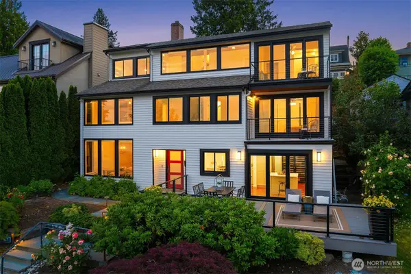 917 Lake Washington Boulevard S, Seattle, WA 98144