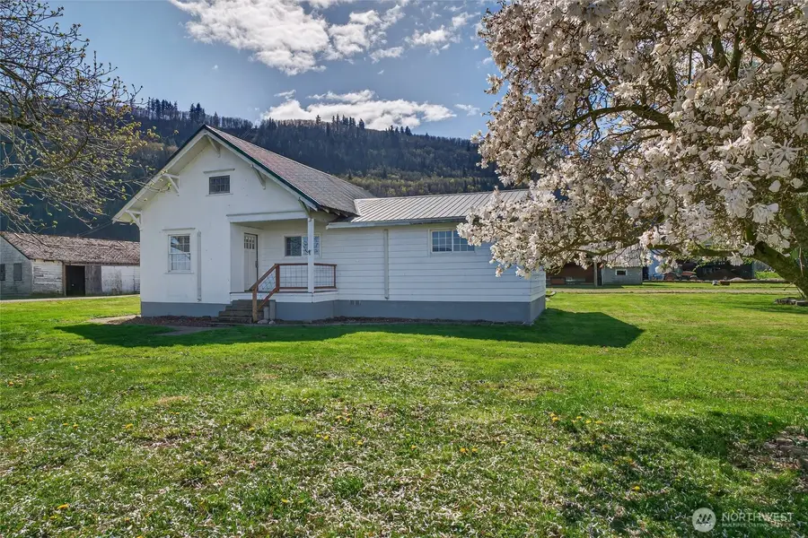 5419 Hillview Road, Sumas, WA 98295 - #2