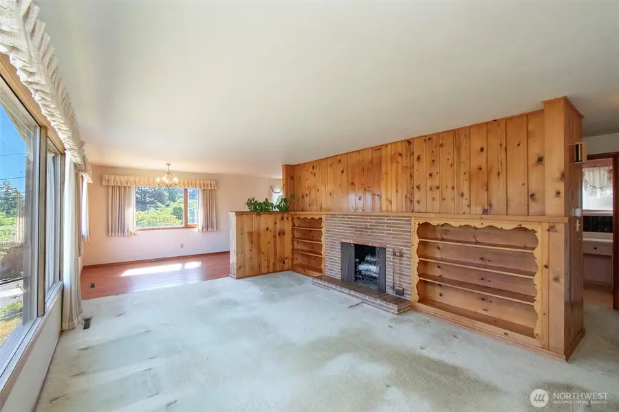 136 Oakcrest Avenue, Port Angeles, WA 98362 - #2