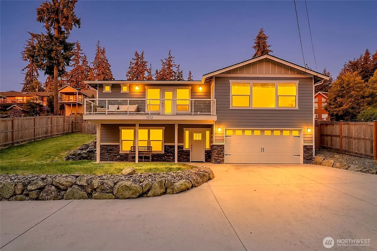1212 View Street, Camano Island, WA 98282 - #1