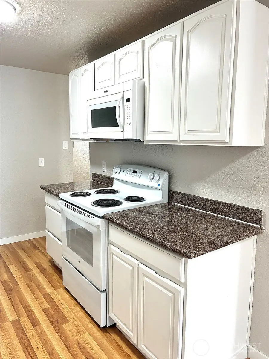 15409 9th Avenue Sw, Burien, WA 98166 - #3