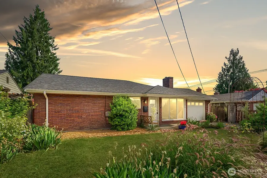 7650 S 113th Street, Seattle, WA 98178 - #3