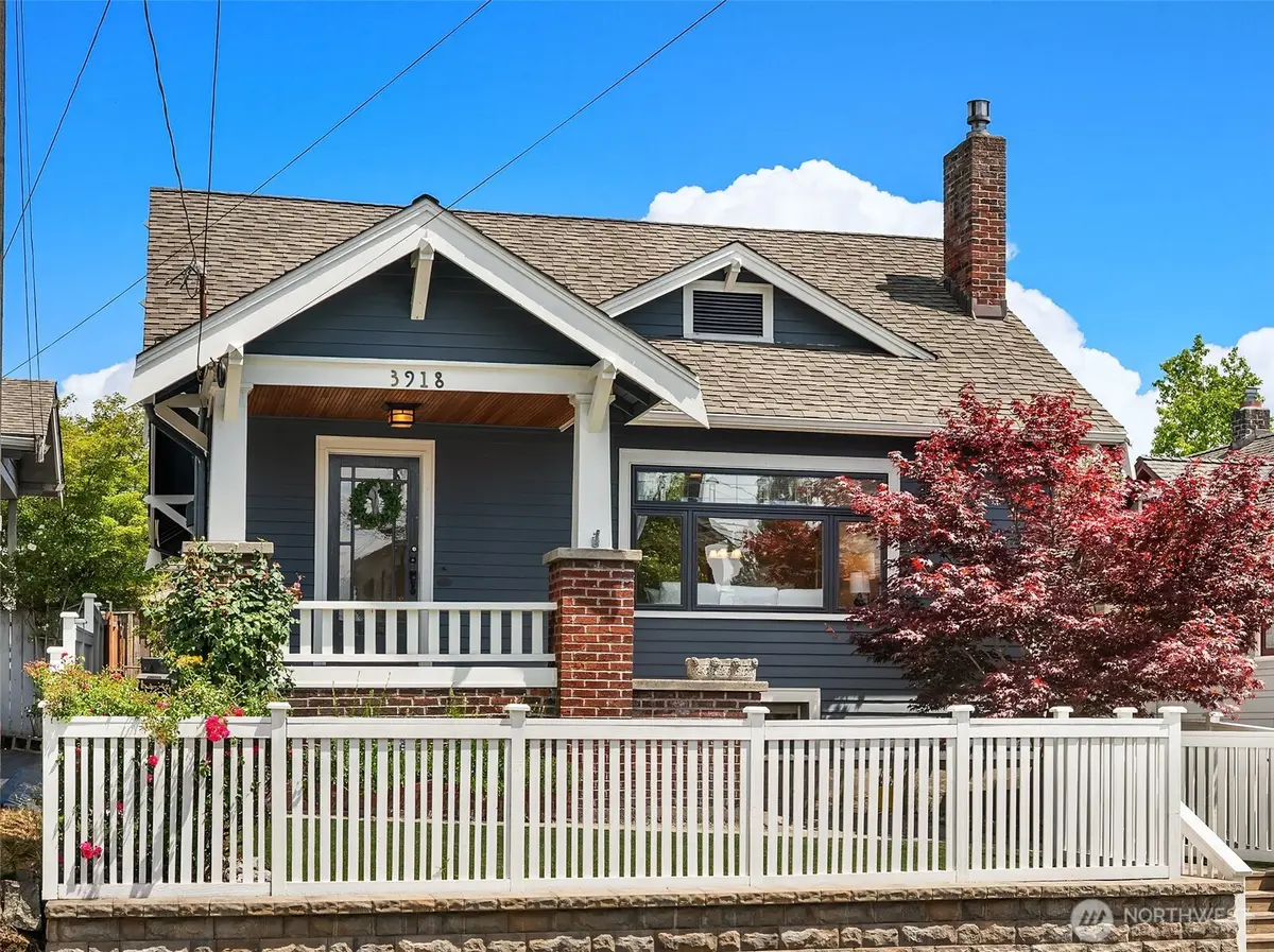 3918 Wallingford Avenue N, Seattle, WA 98103 - #1