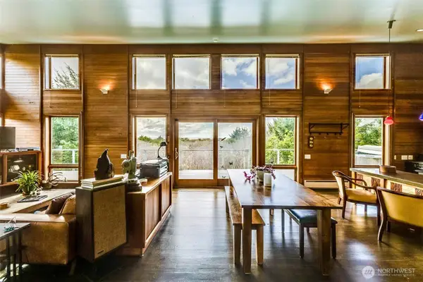 174 Sea Wind Lane Sw, Ocean Shores, WA 98569