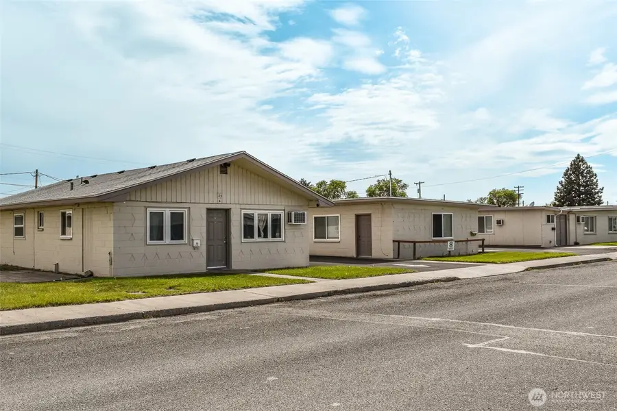 124 W Shoshone Street, Pasco, WA 99301 - #3