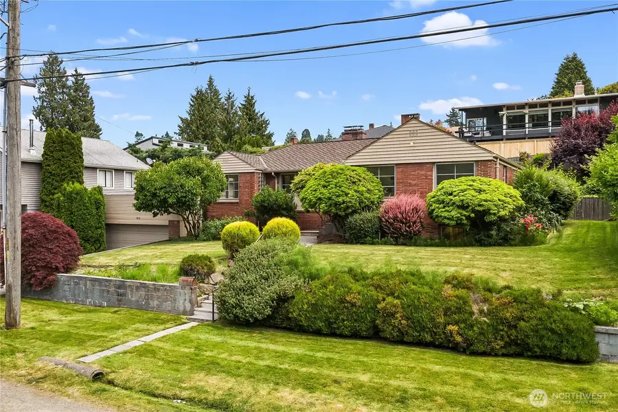 9630 26th Avenue Nw, Seattle, WA 98117 - #3