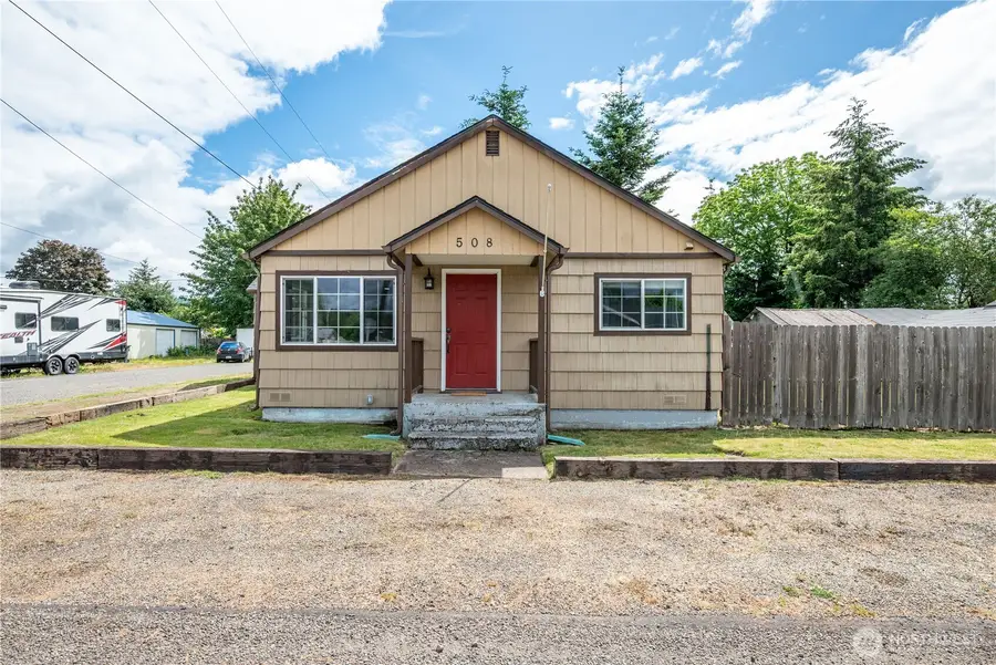 508 4th Avenue Sw, Castle Rock, WA 98611 - #2