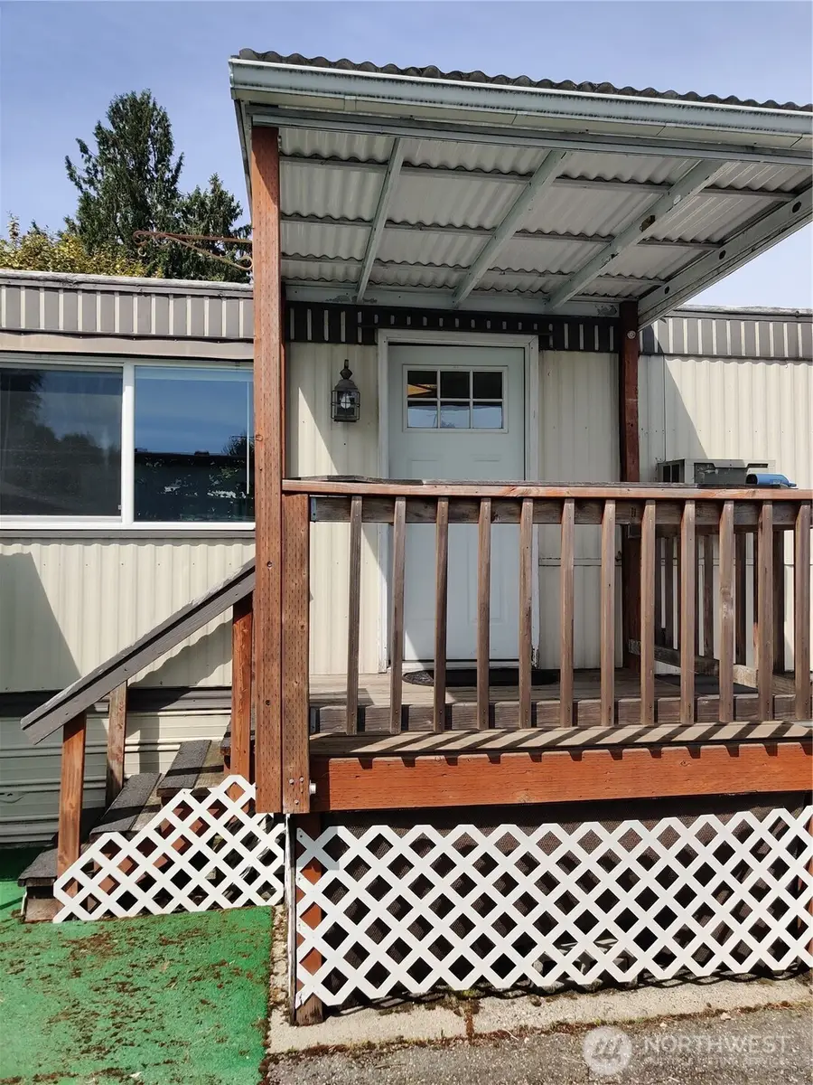 7031 NE 175th Street, Kenmore, WA 98028 - #2