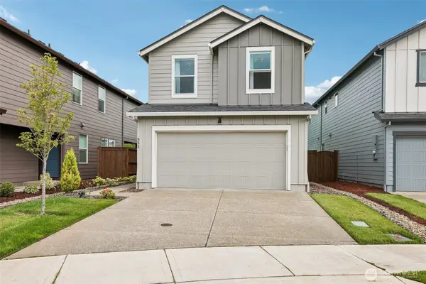 922 NW 175th Way, Ridgefield, WA 98642