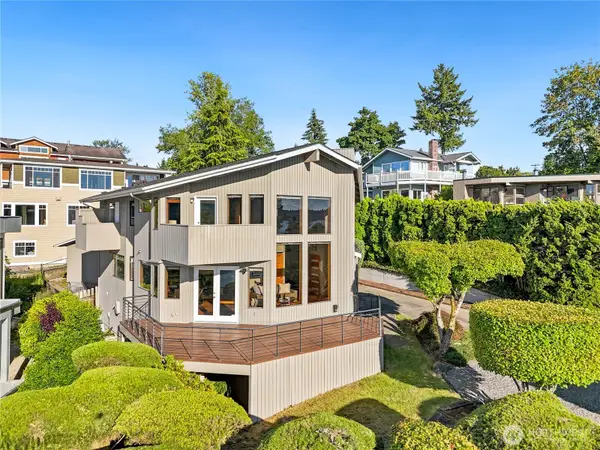 3310 Lake Washington Boulevard N, Renton, WA 98056