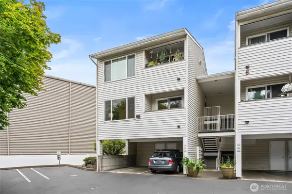 20301 19th Avenue Ne #511, Shoreline, WA 98155