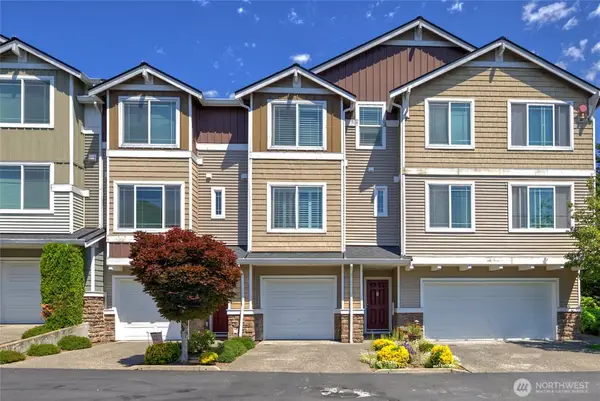 15720 Manor Way #E4, Lynnwood, WA 98087