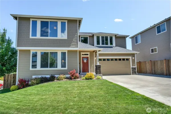 1115 NE Sockeye Court, Bremerton, WA 98311