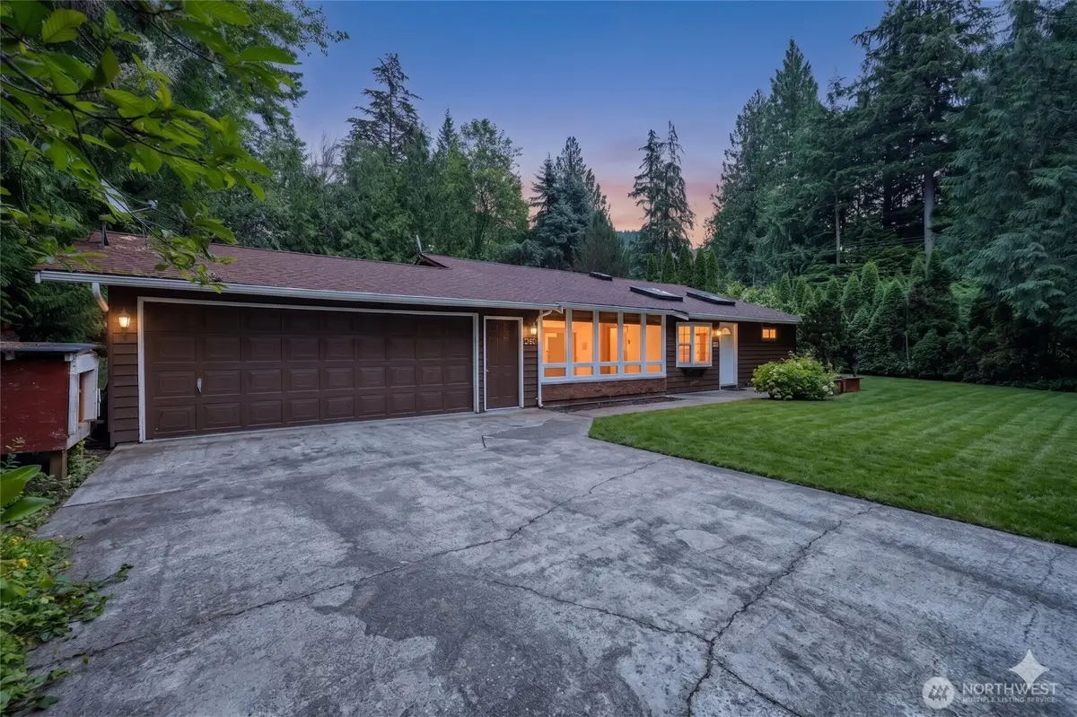 592 Sprague Valley Drive, Maple Falls, WA 98266 - #1