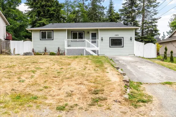 1273 Rickover Drive, Coupeville, WA 98239