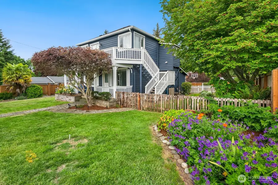 919 6th Avenue S, Edmonds, WA 98020 - #3
