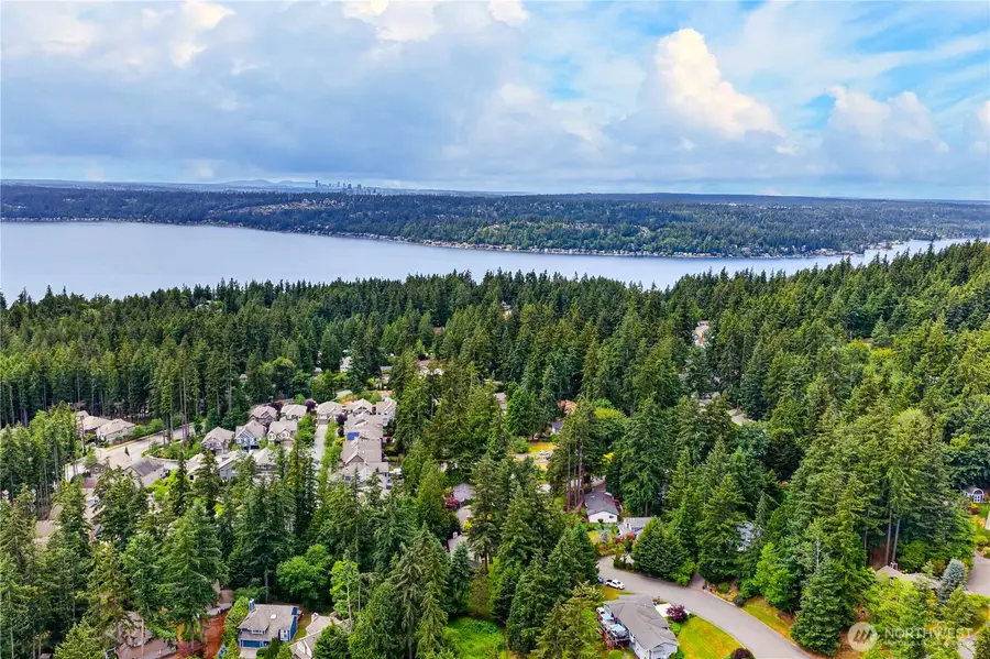 21313 NE 10th Place, Sammamish, WA 98074 - #3