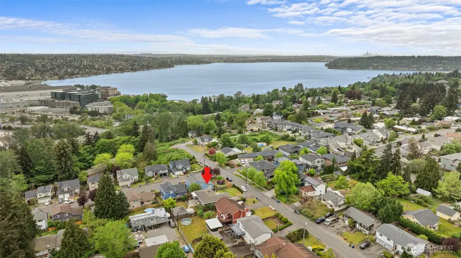 2001 NE 12th Street, Renton, WA 98056 - #3
