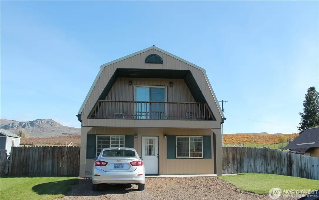 27 Orchard Loop N, Tonasket, WA 98855 - #1