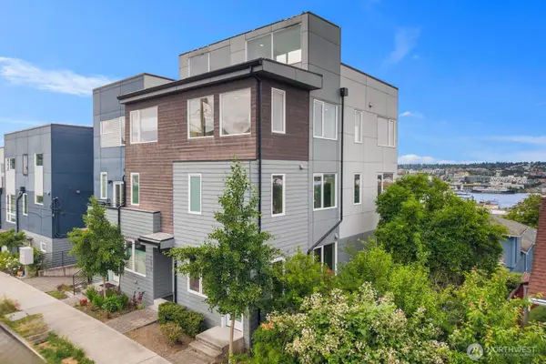 1208 E Emerson Street, Seattle, WA 98119