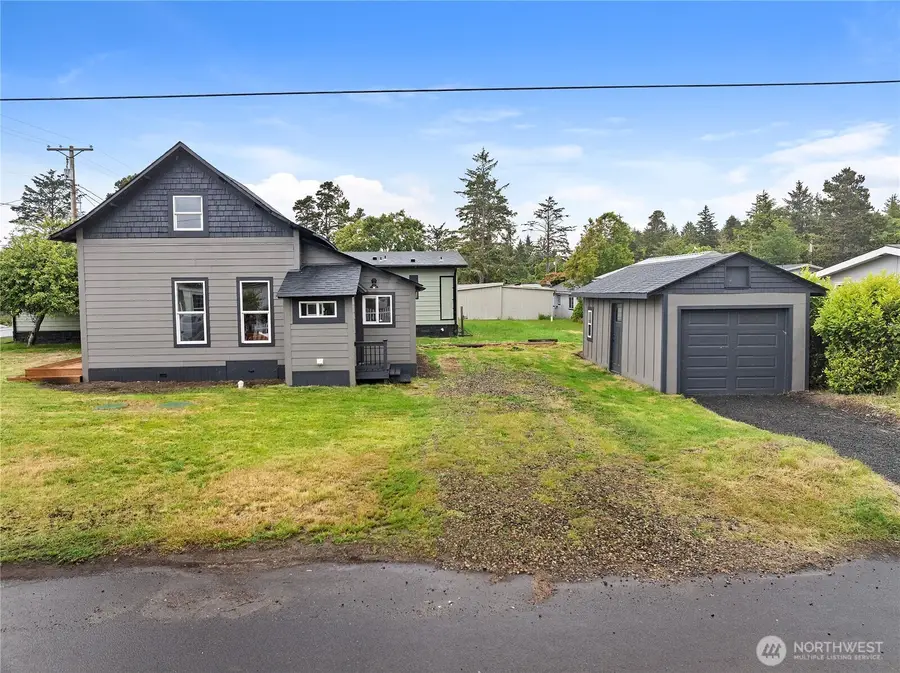 26502 Ridge Avenue, Ocean Park, WA 98640 - #2