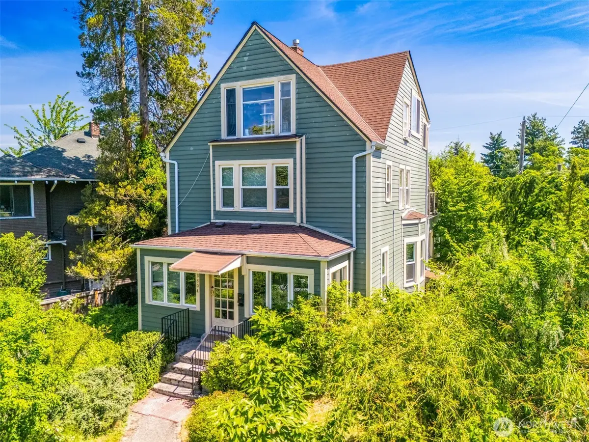 5604 17th Avenue Ne, Seattle, WA 98105 - #1