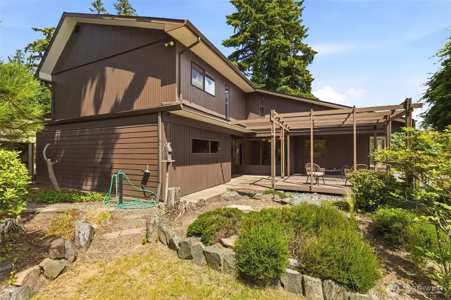 2406 Emerald Drive, Milton, WA 98354 - #2