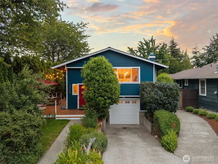 3238 Walnut Avenue Sw, Seattle, WA 98116 - #3