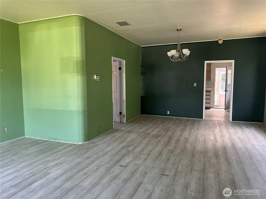 152 Karr Avenue, Hoquiam, WA 98550 - #3