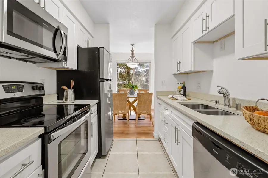 12525 NE 145th Place #F97, Kirkland, WA 98034 - #2