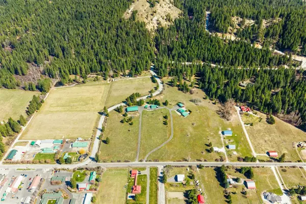 18553 Camp 12 Road, Leavenworth, WA 98825
