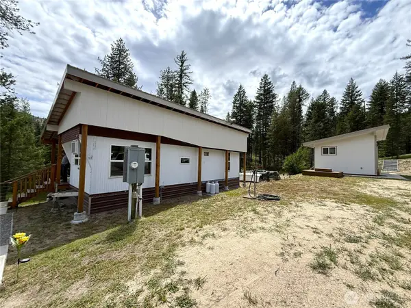 2 Hazel Lane, Republic, WA 99166