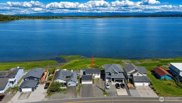 4182 Saltspring Drive, Ferndale, WA 98248