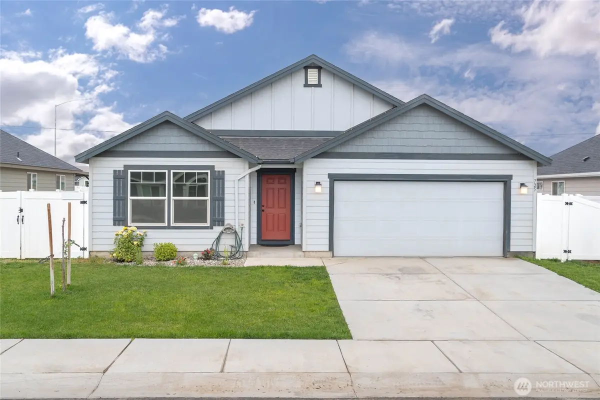 725 L St Ne, Quincy, WA 98848 - #1
