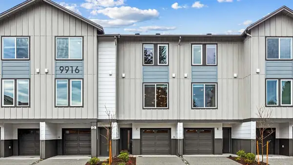 16830 20th Avenue W #D1, Lynnwood, WA 98037