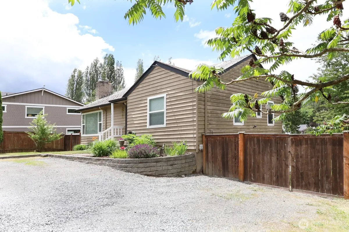16208 48th Avenue W, Edmonds, WA 98026 - #1
