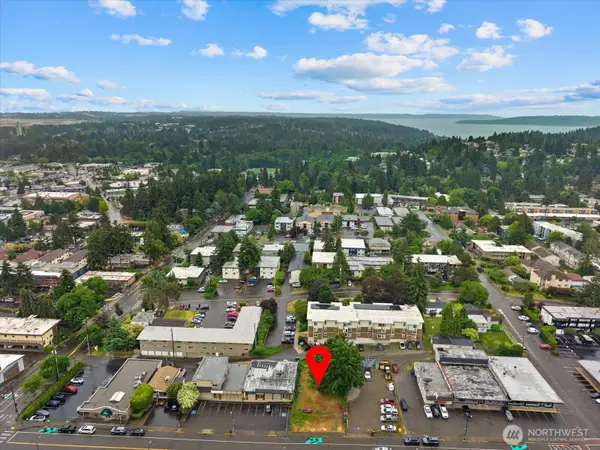 4 SW 153rd Street #5, Burien, WA 98166