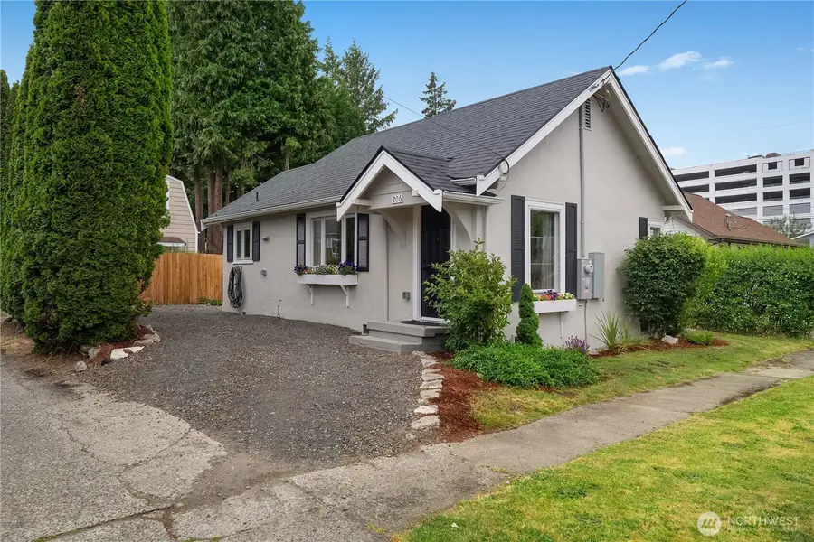 206 Hewitt Avenue, Bremerton, WA 98337 - #3