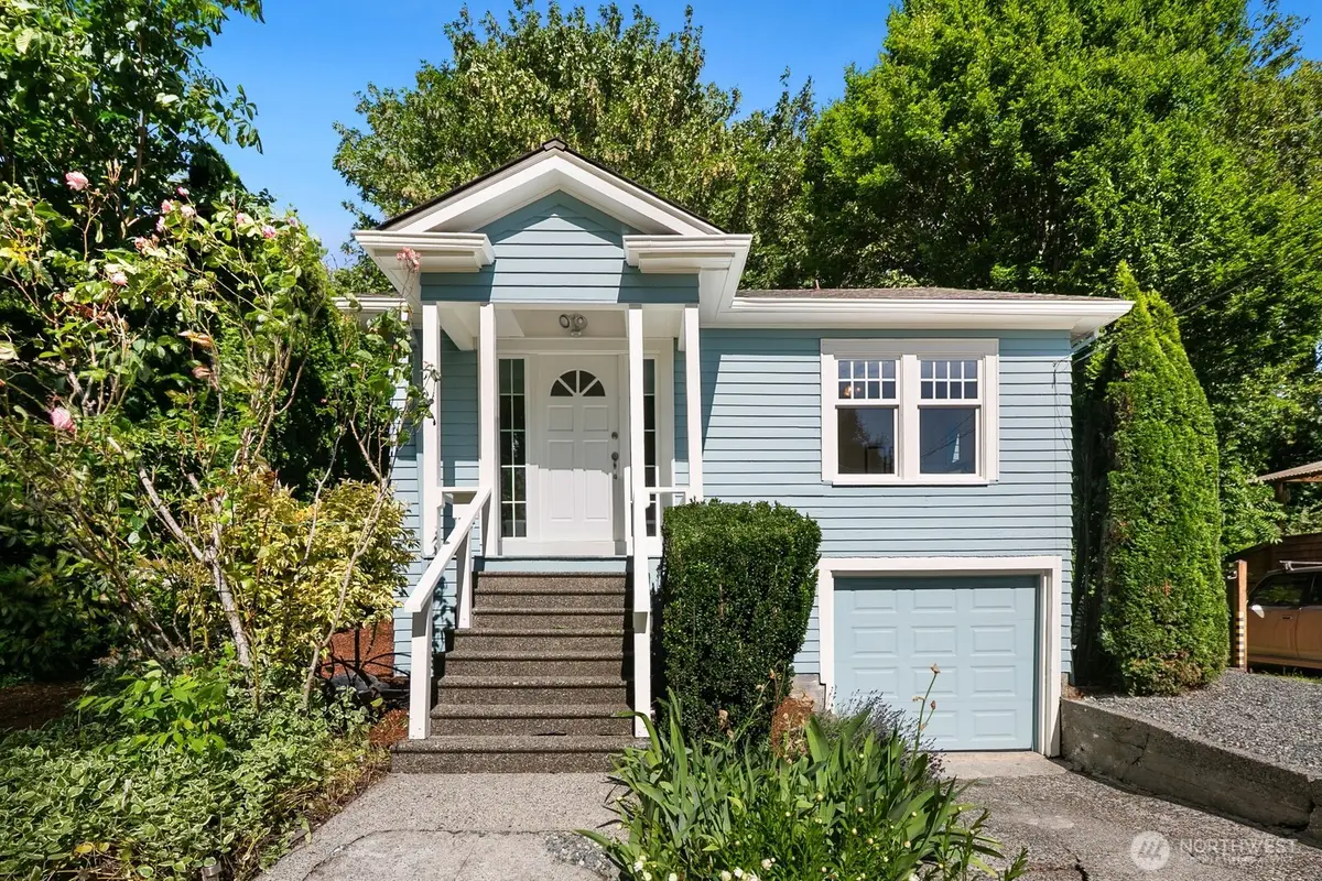 7032 15th Avenue Ne, Seattle, WA 98115 - #1