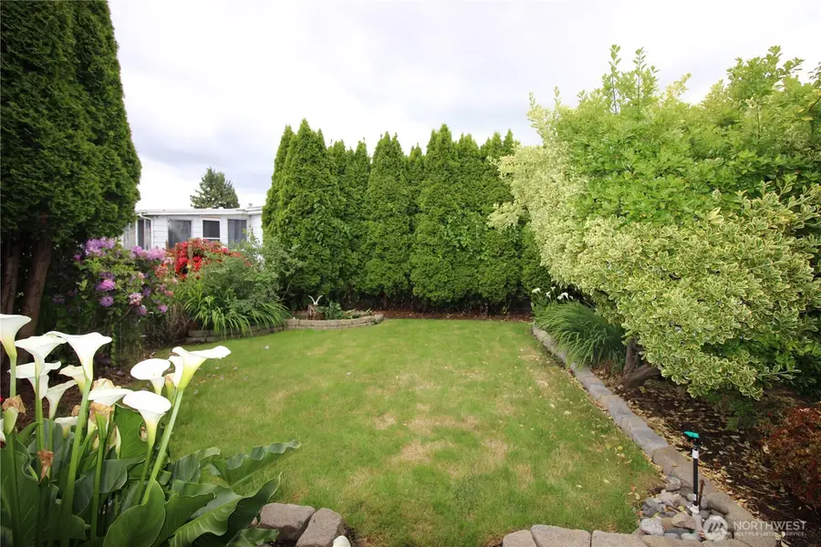 920 Cottonwood Drive, Enumclaw, WA 98022 - #3