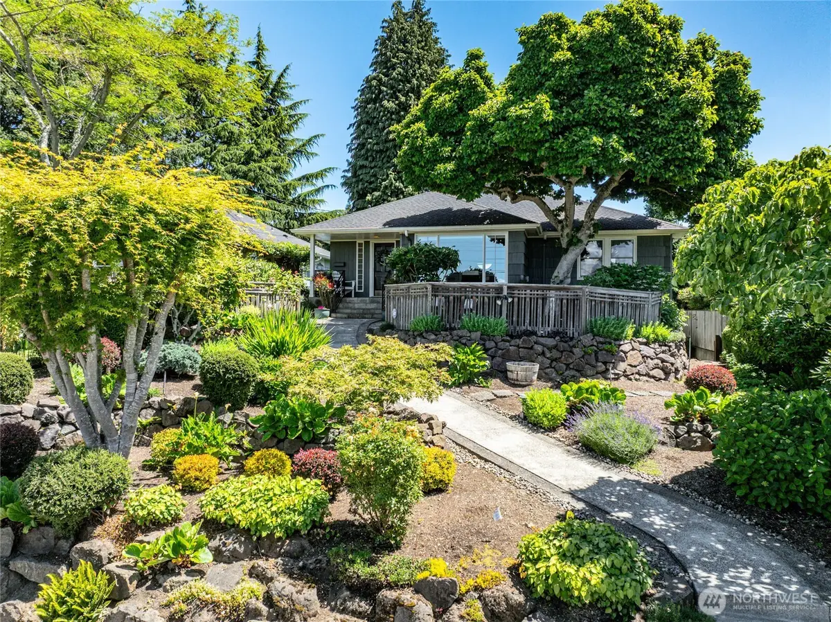 6046 50th Avenue Sw, Seattle, WA 98136 - #1