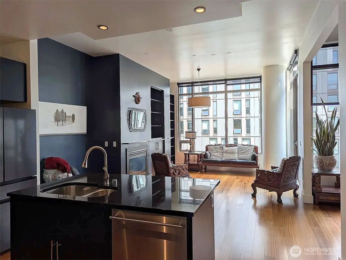 910 Lenora Street #S1502, Seattle, WA 98121 - #1