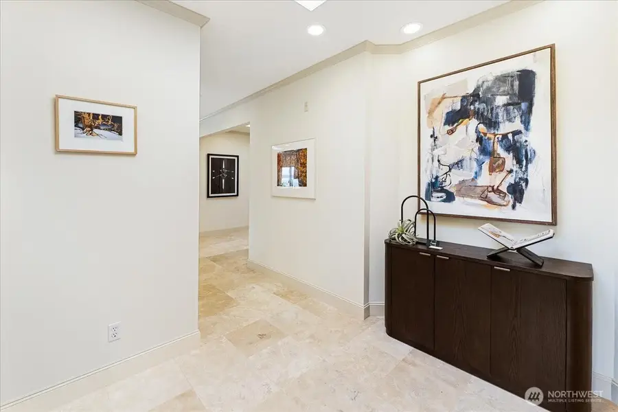 1338 Alki Avenue Sw #500, Seattle, WA 98116 - #3